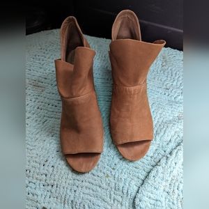 Vince Camuto Heels